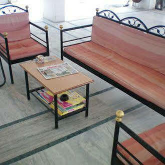 Hotel Status Nagpur Eksteriør billede